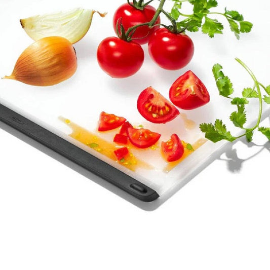 OXO GG EVERYDAY CUTTING BOARD