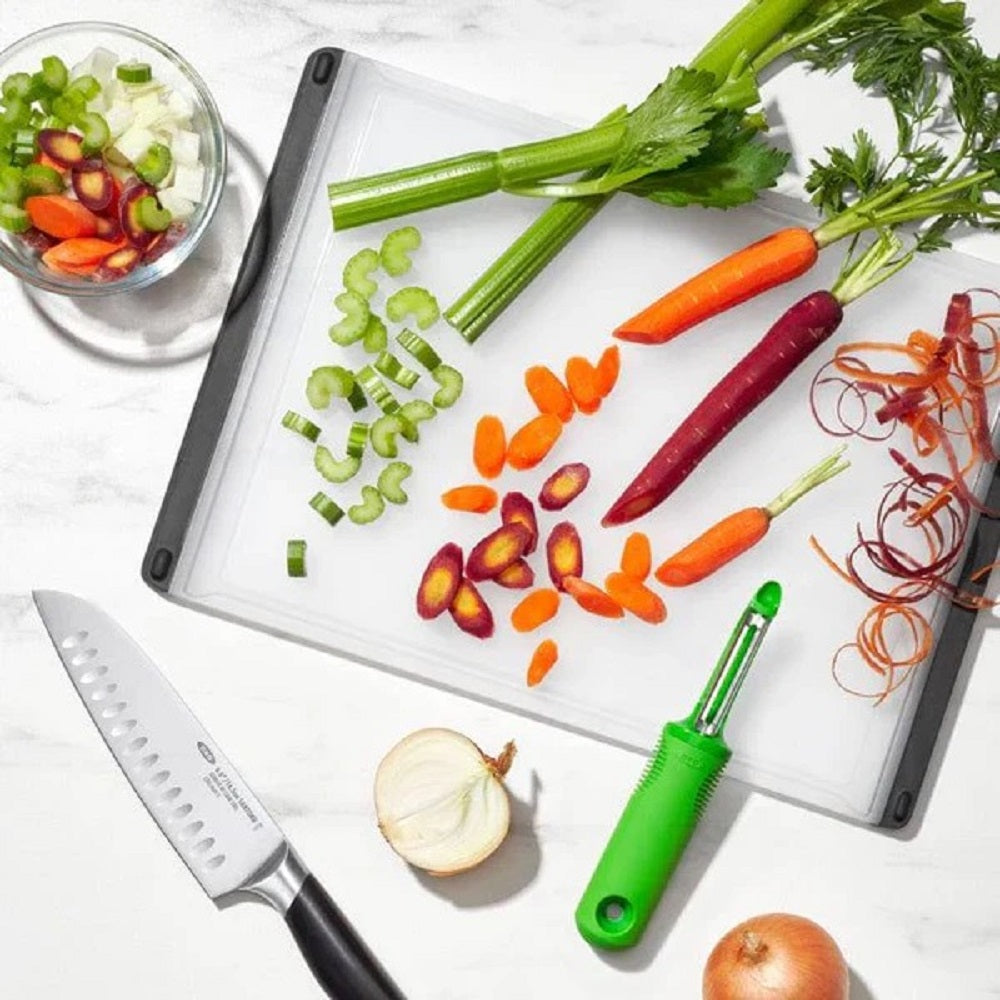 OXO GG UTILITY CUTTING BOARD