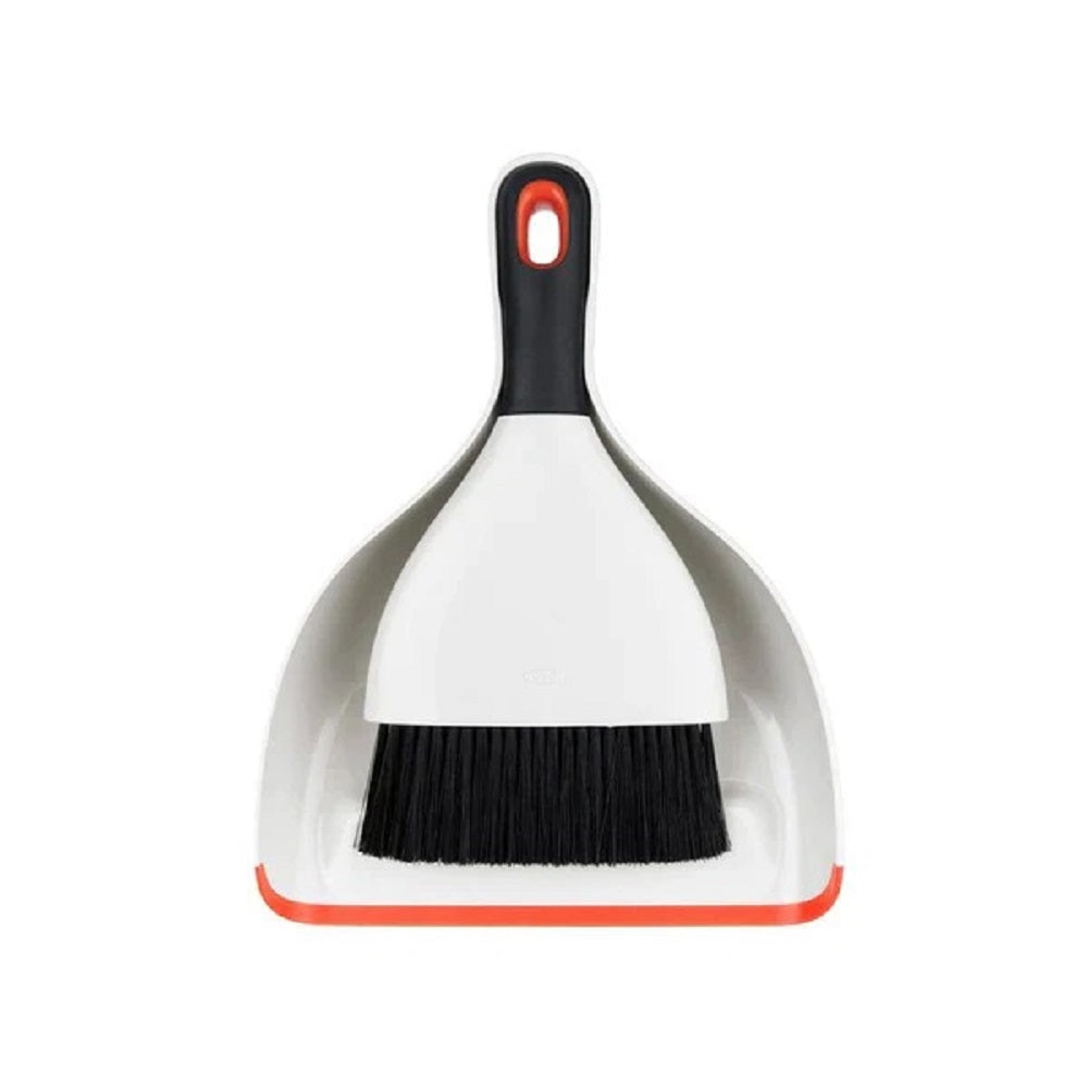 OXO GG DUSTPAN & BRUSH SET