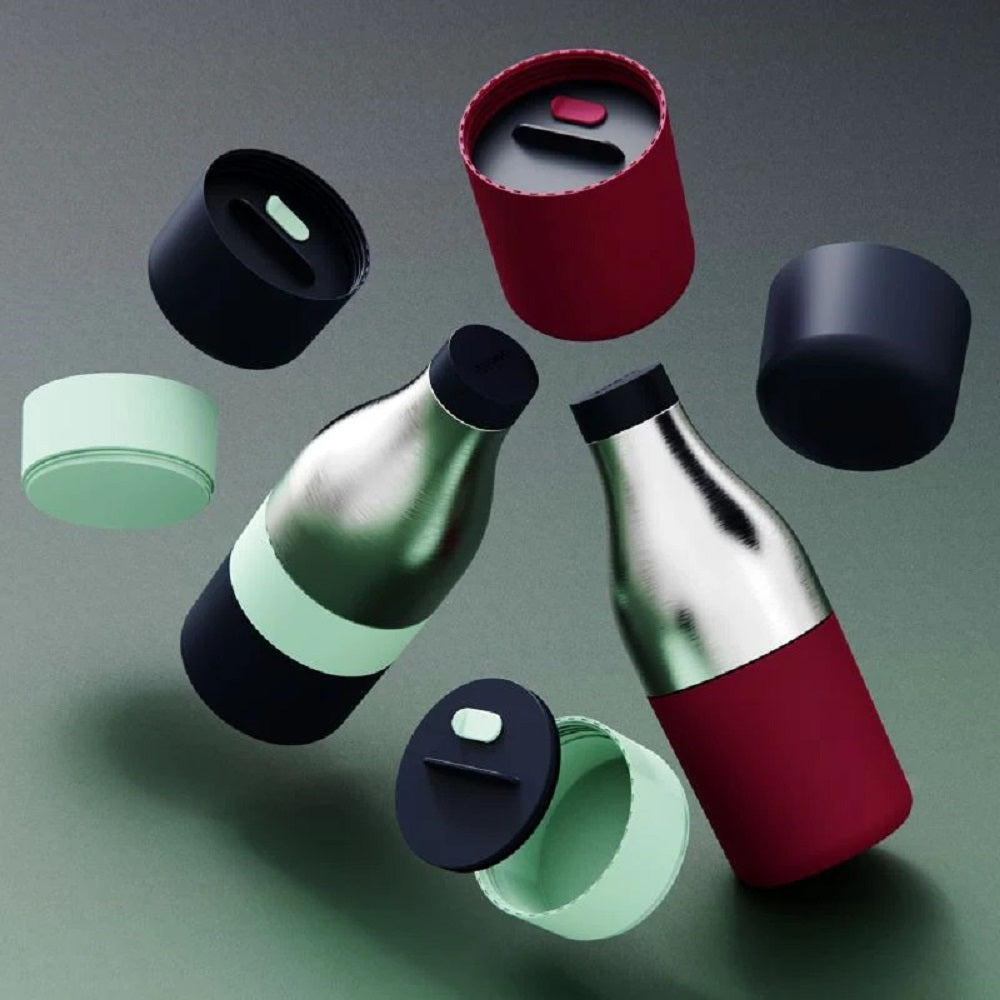 Food&Hydrate 2 Bottle shaped multi compartment container for food and drink