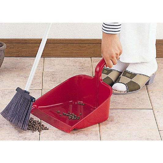 PLASTIC DUST PAN DEEP RED