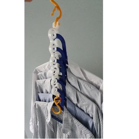 PLASTIC HANGER HOLDER SN