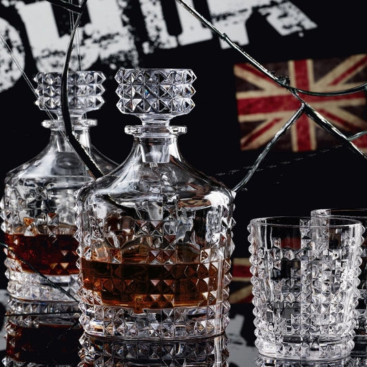Nachtmann DECANTER WITH WHISKY TUMBLER SET OF 3