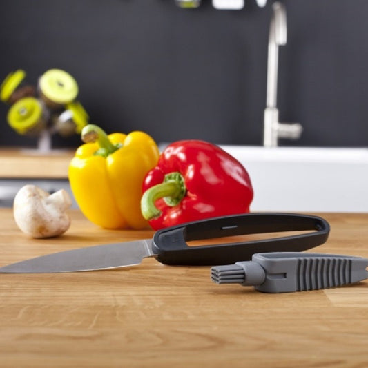 Vacu Vin Vegetable Knife + Brush Dark Grey