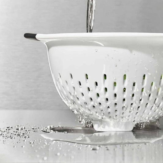 OXO GG PLASTIC COLANDER