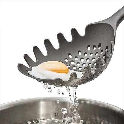OXO GG PASTA SCOOP STRAINER