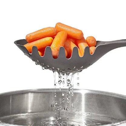OXO GG PASTA SCOOP STRAINER