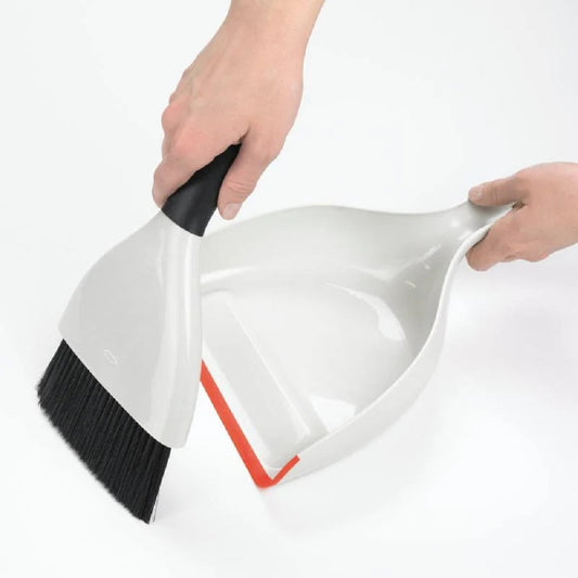 OXO GG DUSTPAN & BRUSH SET